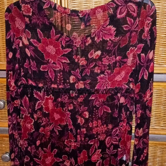 Express Women's Black Burgundy Floral Sheer Beaded Long Bell Sleeve Sz LargeTop - Picture 4 of 16